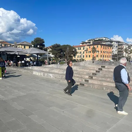 Casa Lisa شقة كيافاري